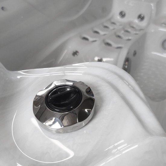 JJSPA Beta 621 - Hot tub