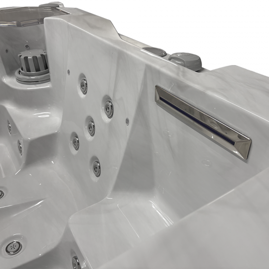 JJSPA Beta 621A - Hot tub