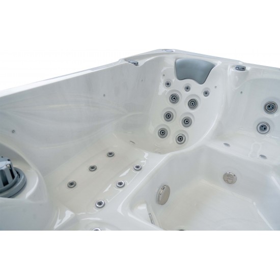 JJSPA Beta 423 - Hot tub