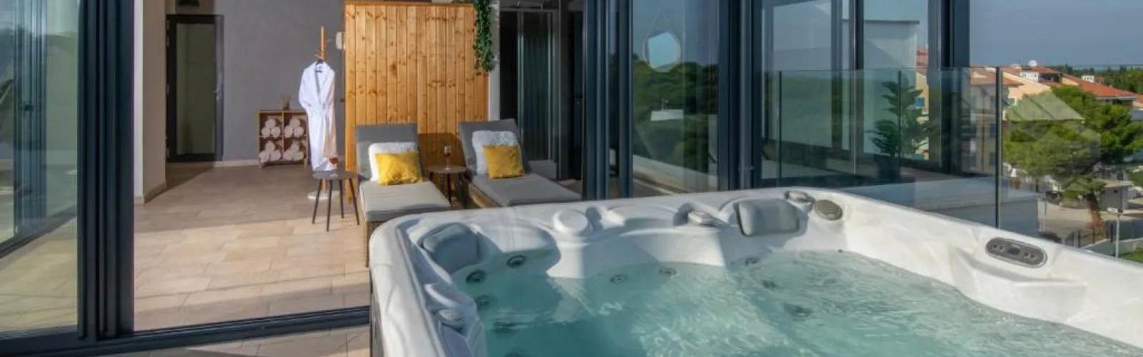 Apartment with a Jacuzzi as an Advantage for Guests and Property Owners