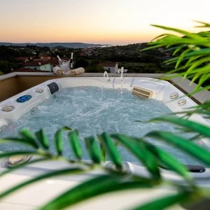 Hot tubs