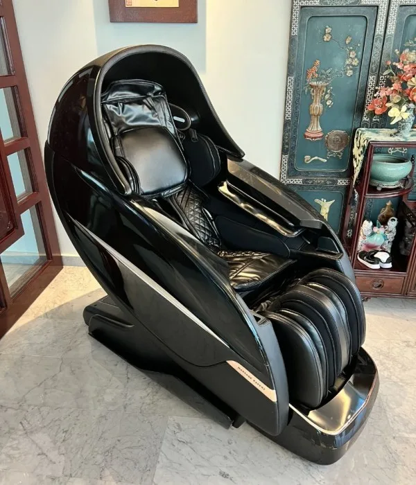 ASTARIJA AJ-131 massage chair in black