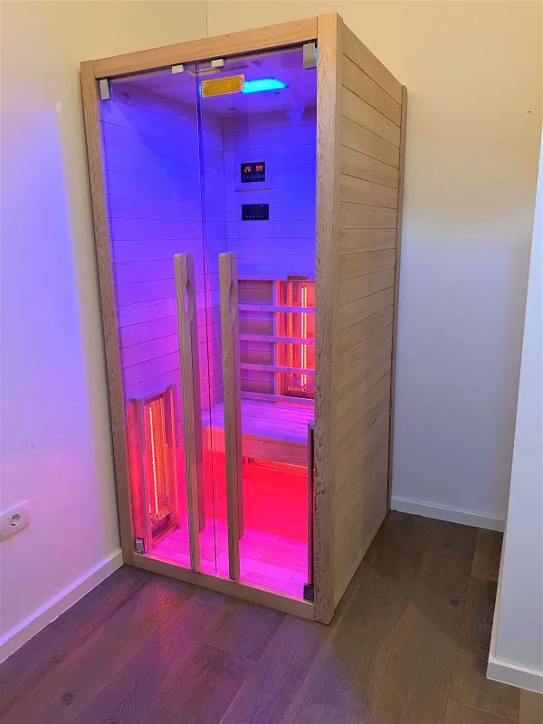 JJSPA JIO90 one-person infrared sauna