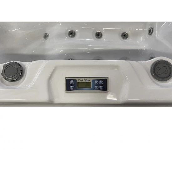 JJSPA Beta 521 - Hot tub
