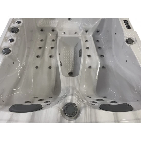 JJSPA Beta 521 - Hot tub