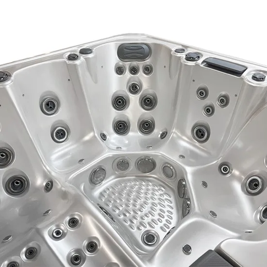 JJSPA Alpha 815 - Hot tub