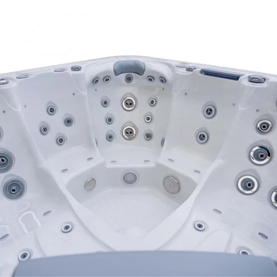 JJSPA Beta 523 - Hot tub