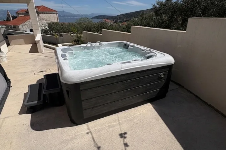 Hot tub Beta 623a Croatia