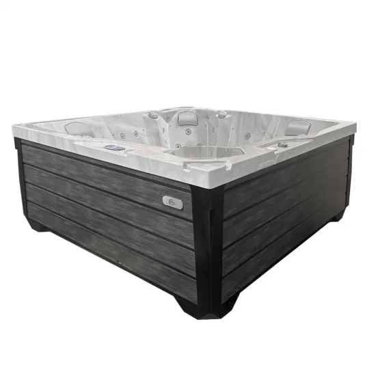 JJSPA Beta 623 - Hot tub