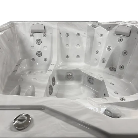 JJSPA Beta 623 - Hot tub